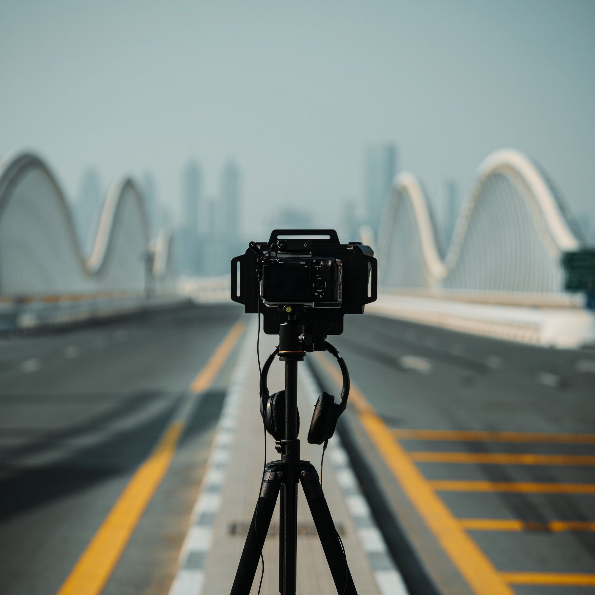 Tripods & Mounts